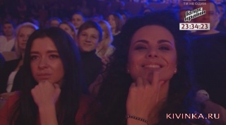 Настя Каменских с какой-то бабой на лиге смеха